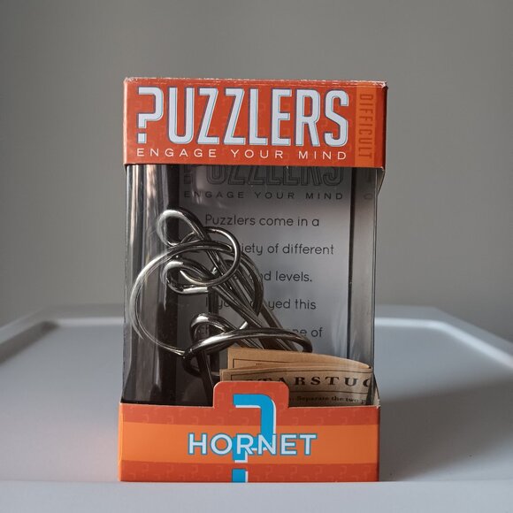 Puzzlers Starstruck Hornet Difficult Level Tactile Puzzle Ages 8+ Metal Puzzle - Picture 1 of 5